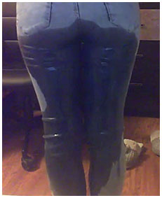 pissed my jeans on skype tight blue jeans wetting live 02