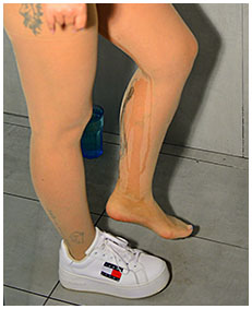 girl pees through pantyhose panties into glass 4