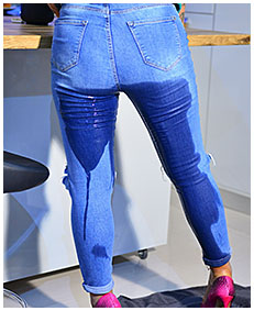 she pissed in her pantyhose and jeans wetting her jeans 5